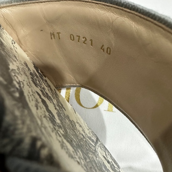 Dior Canvas Toile de Jouy Embroidered Dway Slide Sandals - Picture 7 of 8